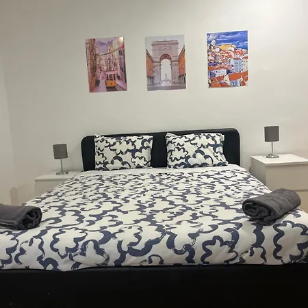 Bohemian House 게스트하우스 *